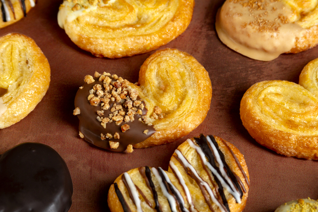 canaldis-manolo-bakes-palmitas