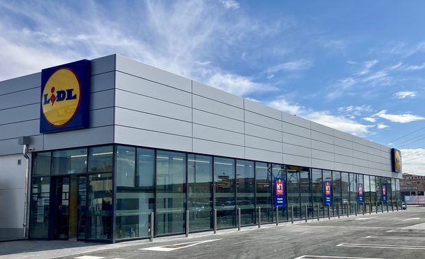 canaldis-lidl-granada-tienda-exterior
