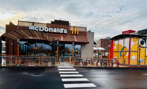 canaldis-mcdonalds-vitoria-gasteiz-restaurante
