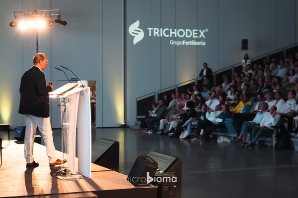 canaldis-fertiberia-trichodex-microbioma2025