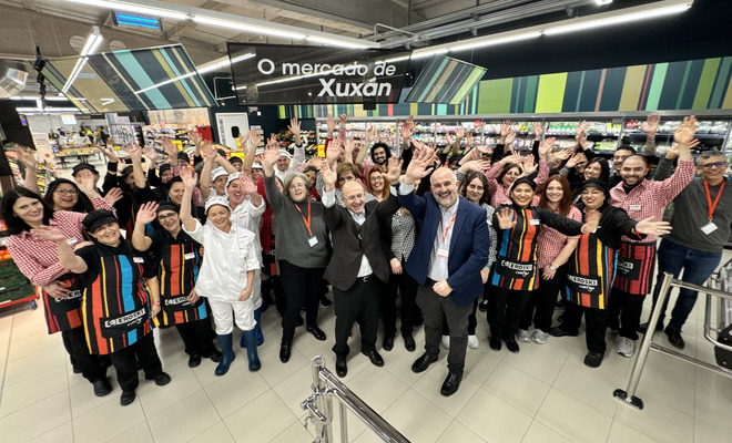 canaldis-vegalsaeroski-apertura-eroskicenter-xuxan-acoruna-equipo