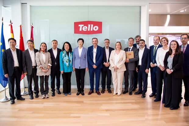 canaldis-tello-visita-gobernadora-embajador-chino