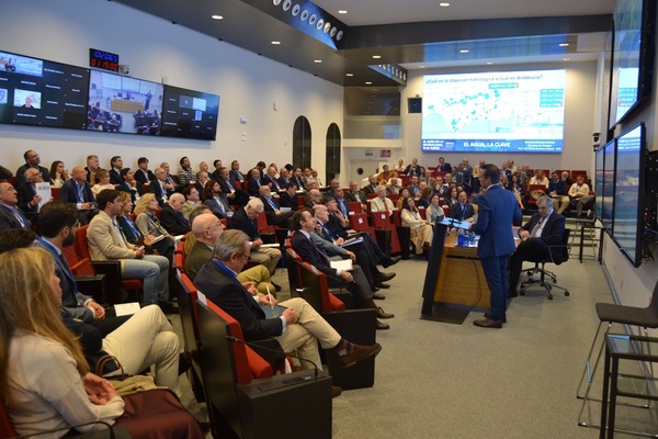 canaldis-santelmo-encuentro-alumni-el-agro-en-la-encrucijada-si-se-puede