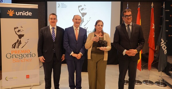 canaldis-unide-premio-xliv-gregorio-sanchez-carmen-abad-familia