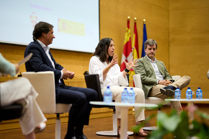 canaldis-winsinalcohol-presidenta-beatrizmoro