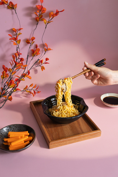 canaldis-angulasaguinaga-krissia-noodles-salsasoja