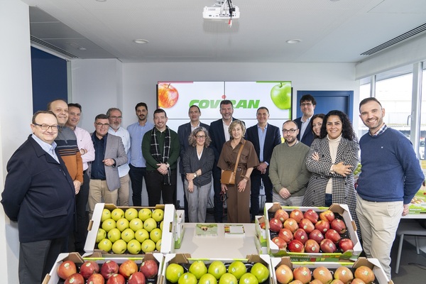 canaldis-coviran-lanzamiento-manzanas-marca-propia-equipo