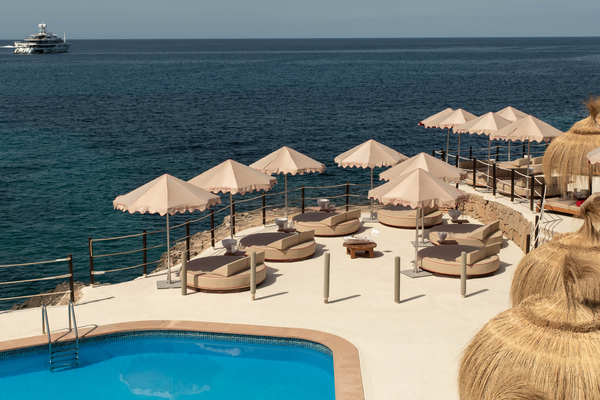 canaldis-moet-chandon-beach-club-gran-folies-vistas