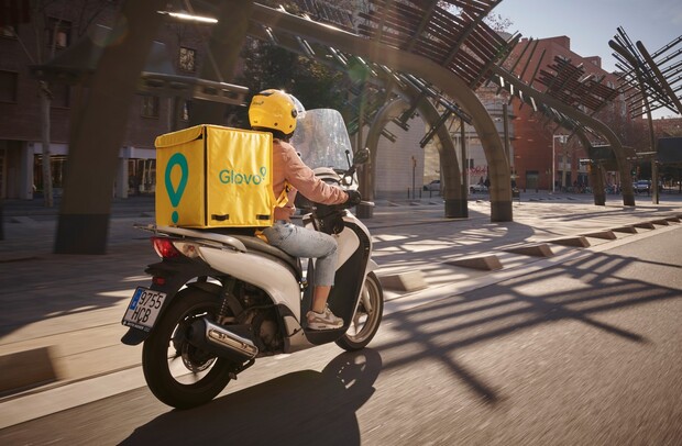 canaldis-glovo-repartidora