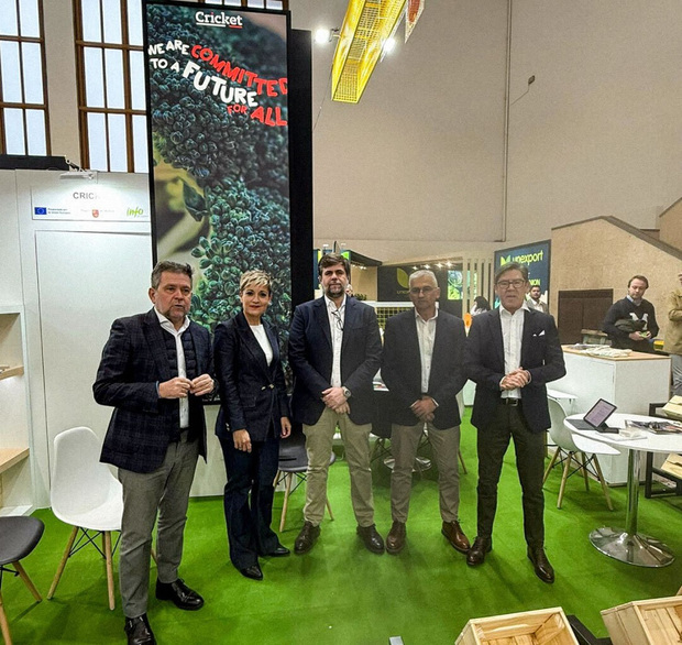 canaldis-cricket-fruit-logistica-berlin
