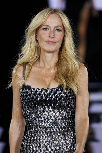canaldis-lorealparis-ledefile-GillianAnderson